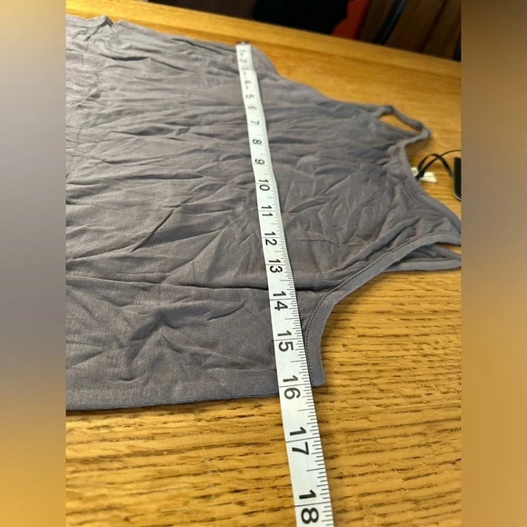 ARTICLES OF SOCIETY NWT tunic length, high neck, jersey material tank top Xs/S/L - Picture 9 of 10